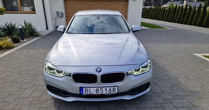 BMW Seria 3 cena 49999 przebieg: 237000, rok produkcji 2017 z Jaworzyna Śląska małe 742
